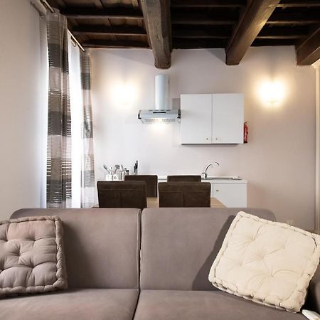 Magenta Collection Crociferi 1 Roma Exterior foto